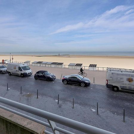 Awesome Apartment In Oostende With House Sea View Exterior foto